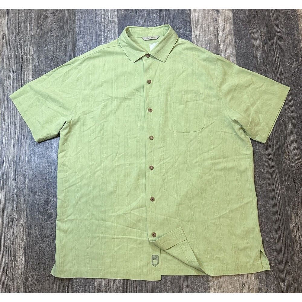 Paradise Collection Button Shirt Men's L Green‎ 100% Silk Short Sleeve Hawaiian